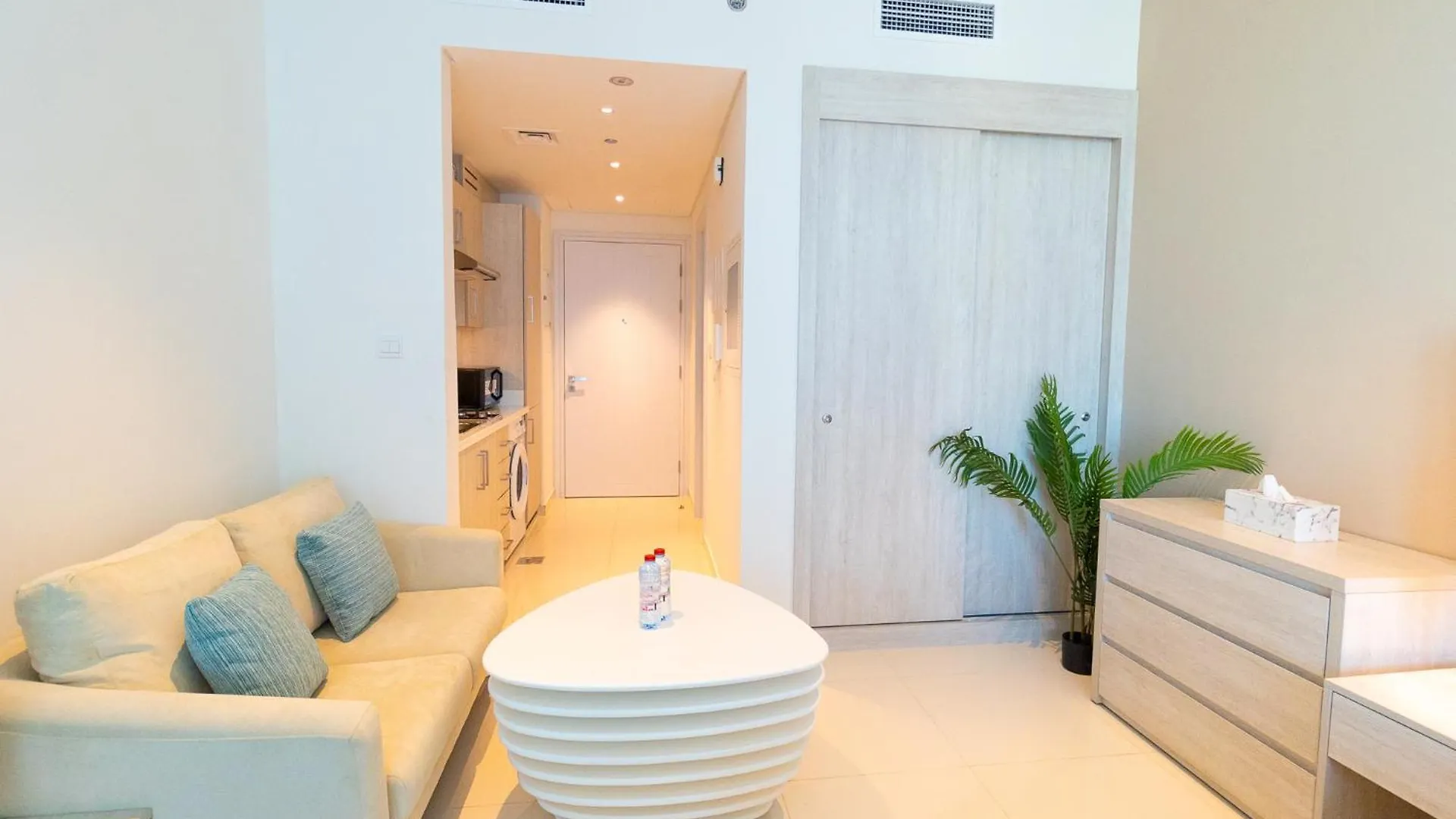 Seven Palm Residences Palm Jumeirah By Happy Season Dubai